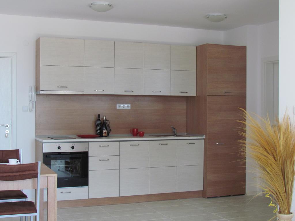 Ganozliev'S Apartments In Kavatsi Area Σωζόπολη Δωμάτιο φωτογραφία